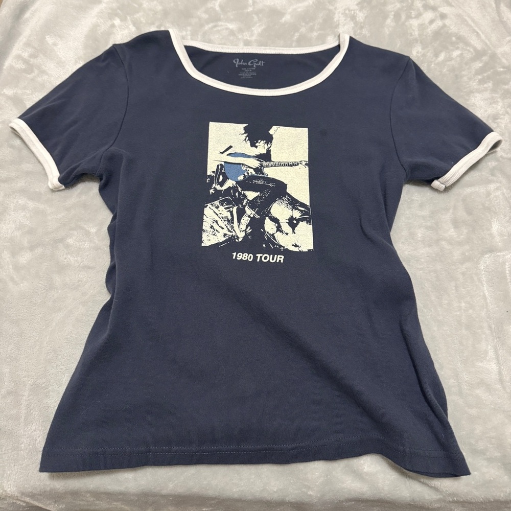Vintage Style Navy Graphic Tee